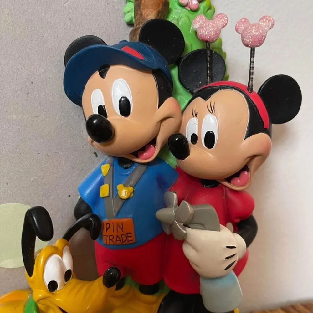 Disney Parks Character photo frame - Picture 2 of 3